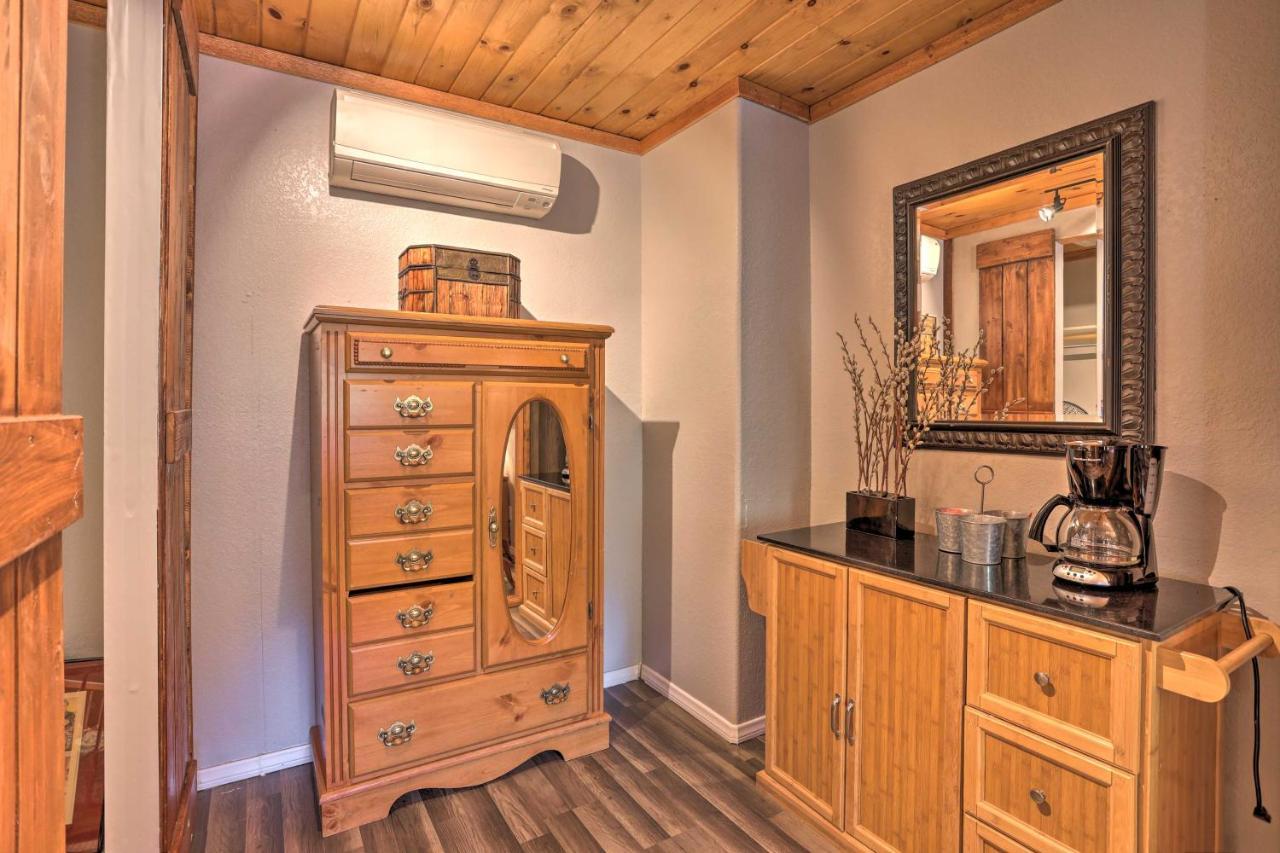 Remodeled Crestline Retreat Walk To Lake Gregory! Eksteriør billede