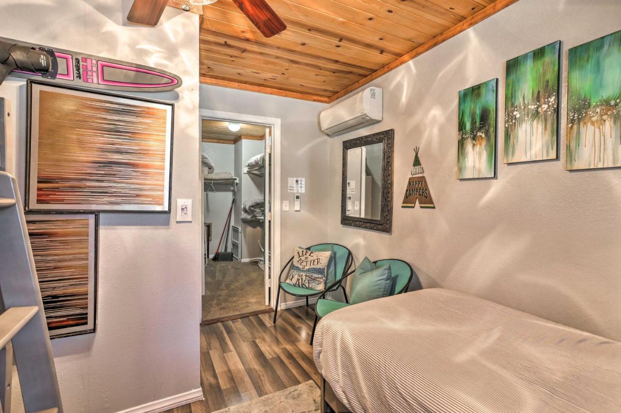 Remodeled Crestline Retreat Walk To Lake Gregory! Eksteriør billede